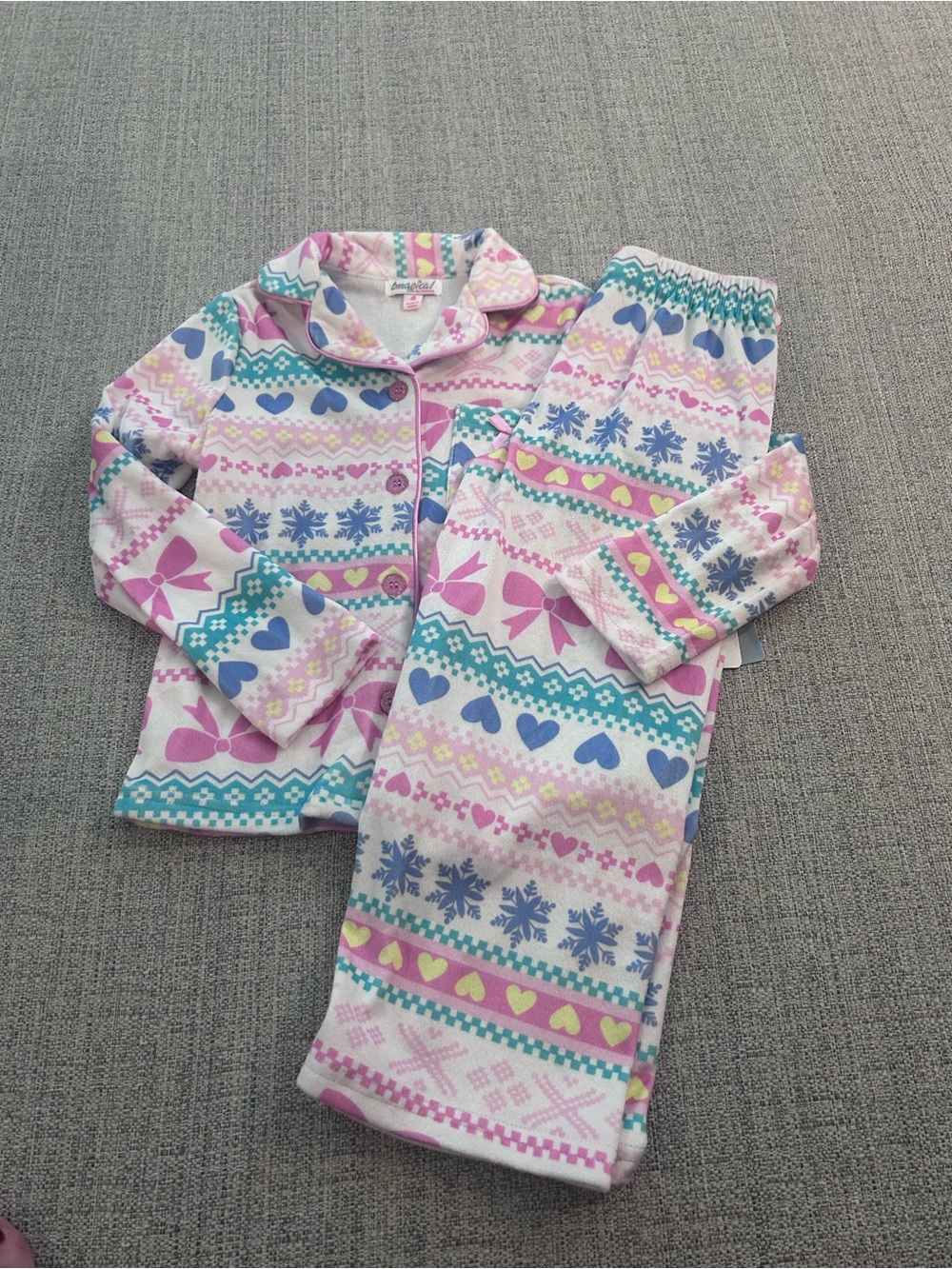 Btween NWT Girls Pink & Blue Patterned Fleece Pajama Set. Size 4